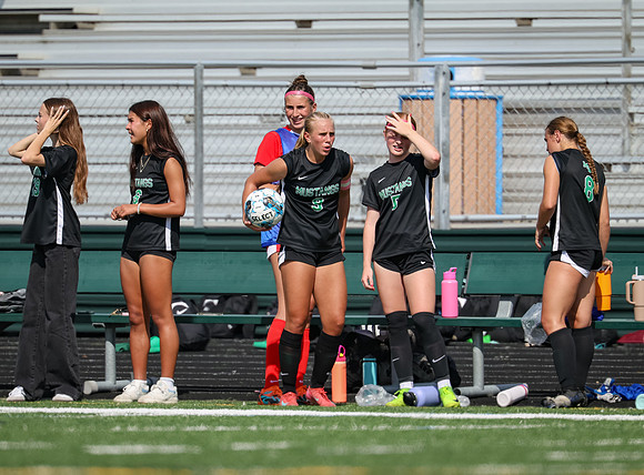 1830 Mounds View vs Centennial Varsity Soccer