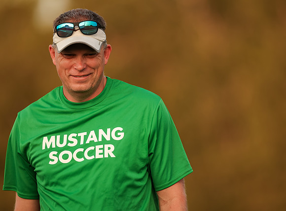0042 Mounds View vs Roseville Varsity Soccer-Edit
