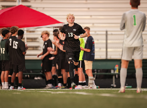 0230 Mounds View vs Roseville Varsity Soccer-Edit