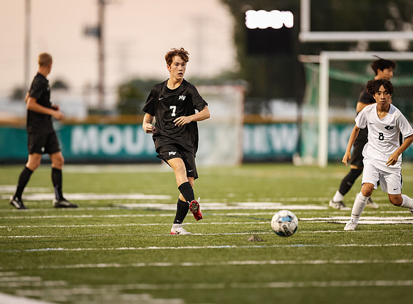 0269 Mounds View vs Roseville Varsity Soccer-Edit