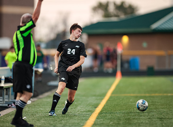 0273 Mounds View vs Roseville Varsity Soccer-Edit