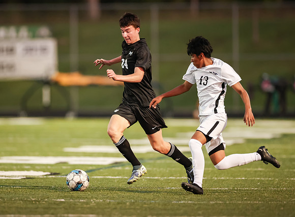 0350 Mounds View vs Roseville Varsity Soccer-Edit