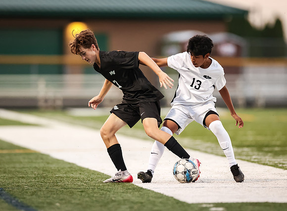0289 Mounds View vs Roseville Varsity Soccer-Edit