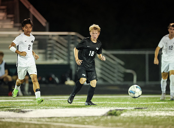 0575 Mounds View vs Roseville Varsity Soccer-Edit