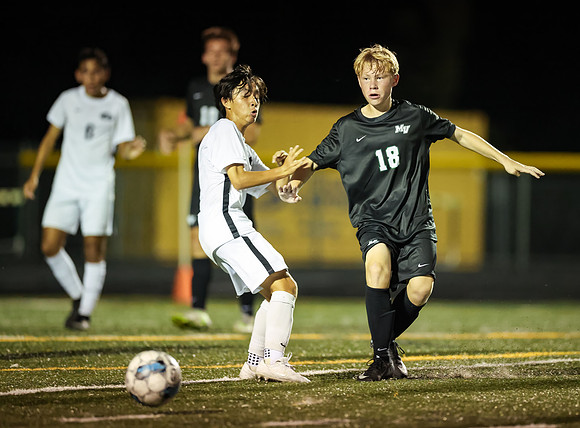 0650 Mounds View vs Roseville Varsity Soccer-Edit