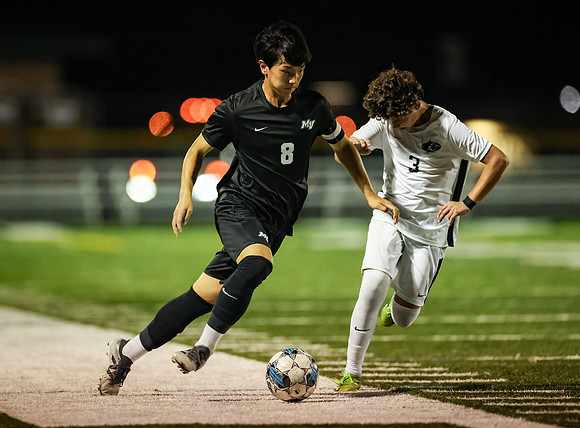 0759 Mounds View vs Roseville Varsity Soccer-Edit