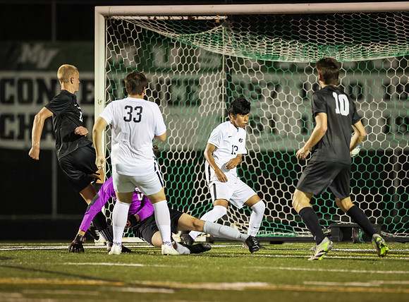 0855 Mounds View vs Roseville Varsity Soccer-Edit