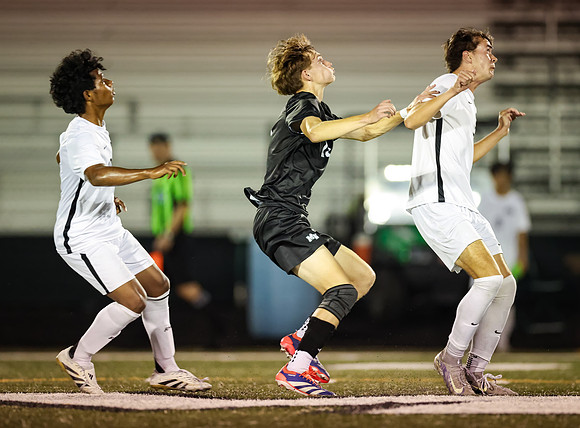 0930 Mounds View vs Roseville Varsity Soccer-Edit