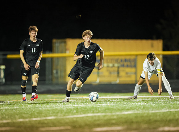 0946 Mounds View vs Roseville Varsity Soccer-Edit