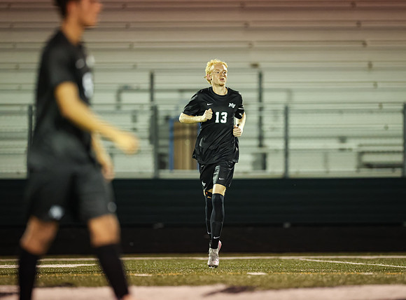 1021 Mounds View vs Roseville Varsity Soccer-Edit