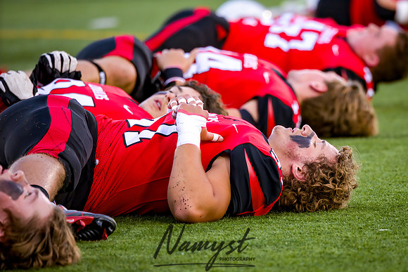 Centennial vs Wayzata Varsity Football 1317