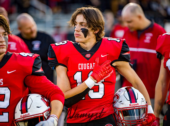 Centennial vs Wayzata Varsity Football 1428