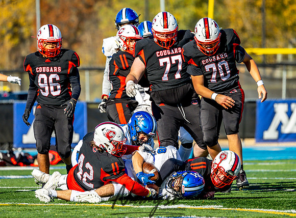 Centennial vs Minnetonka JV Football_300