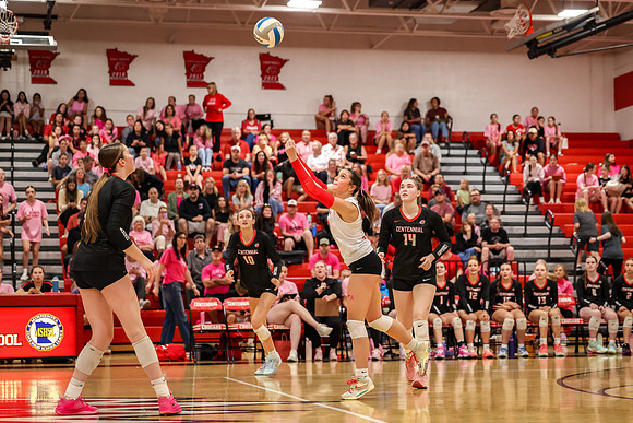 147 Centennial vs Rogers Girls Varsity Volleyball