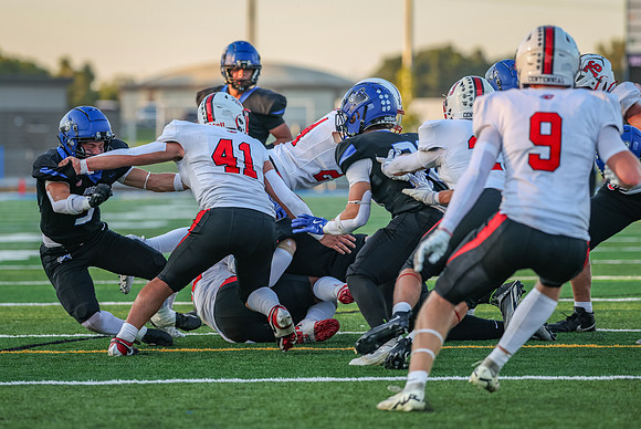 089 Centennial vs Roger Varsity Football