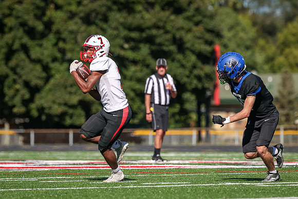 0685 Centennial vs Rogers JV Football