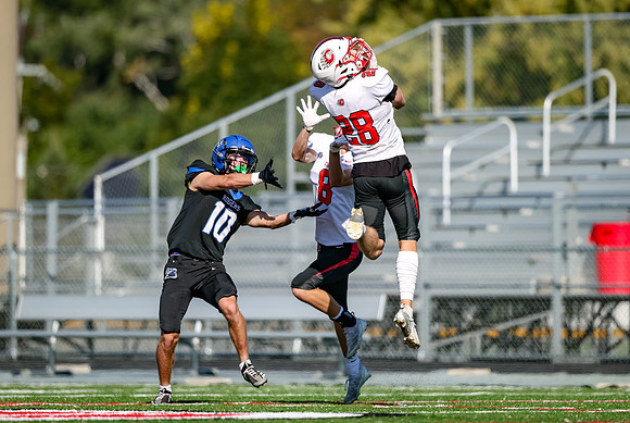 0946 Centennial vs Rogers JV Football