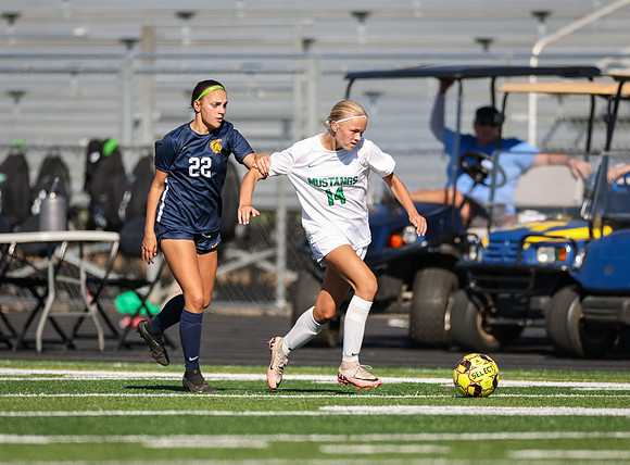 Mounds View vs Mahtomedi Girls Varisty Soccer 151