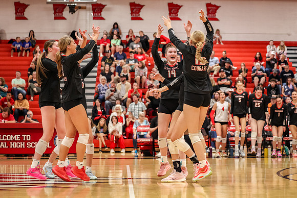 0332 Centennial vs Coon Rapids Girls Varsity Volleyball