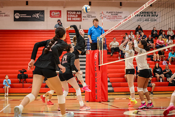 0797 Centennial vs Coon Rapids Girls Varsity Volleyball