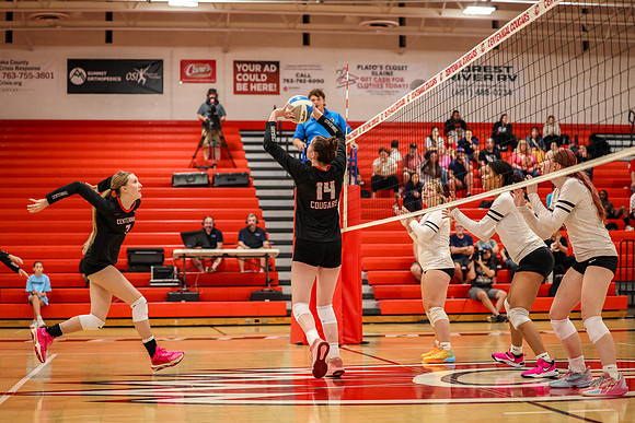 1426 Centennial vs Coon Rapids Girls Varsity Volleyball