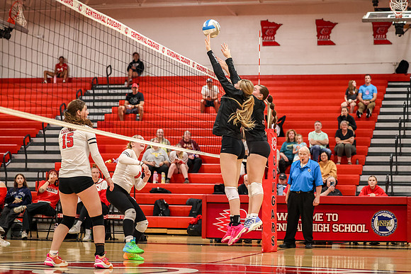 1840 Centennial vs Coon Rapids Girls Varsity Volleyball