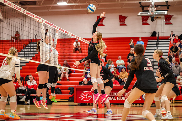 1904 Centennial vs Coon Rapids Girls Varsity Volleyball