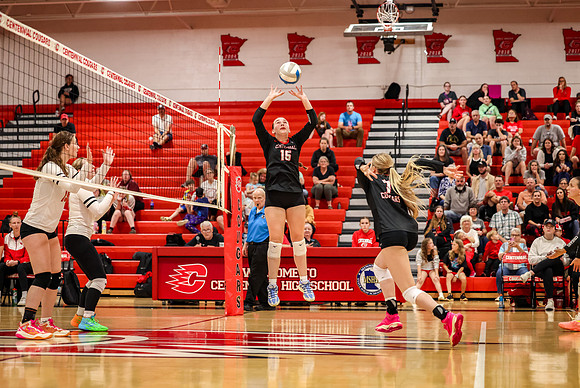 1923 Centennial vs Coon Rapids Girls Varsity Volleyball