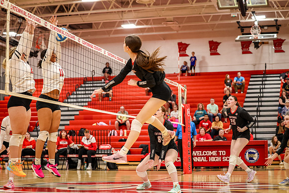 2225 Centennial vs Coon Rapids Girls Varsity Volleyball
