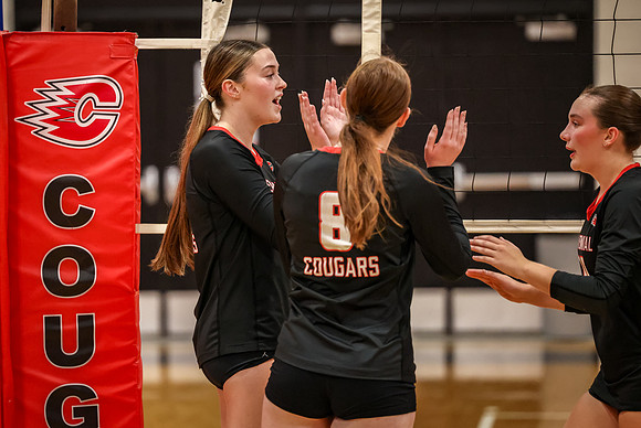 2332 Centennial vs Coon Rapids Girls Varsity Volleyball