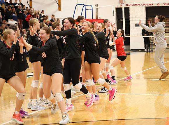 Centennial vs Blaine Girls Varsity Volleyball 346