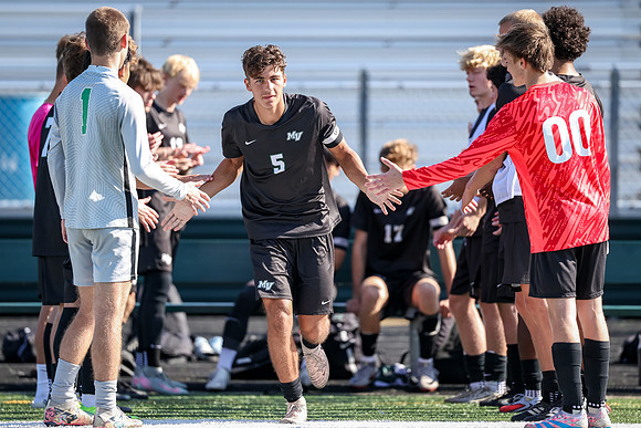037 Mounds View vs Spring Lake Park Soccer