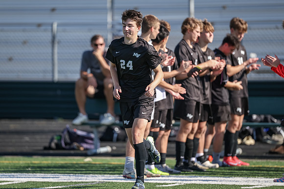 051 Mounds View vs Spring Lake Park Soccer