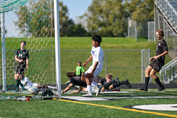 092 Mounds View vs Spring Lake Park Soccer
