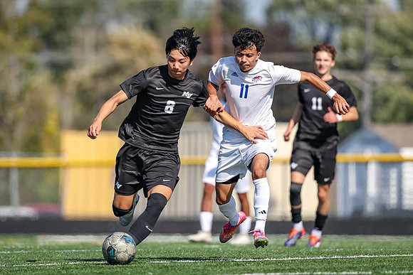 210 Mounds View vs Spring Lake Park Soccer