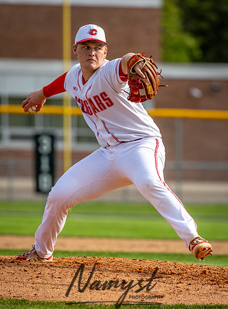 Centennial vs Duluth East Varsity Baseball 425