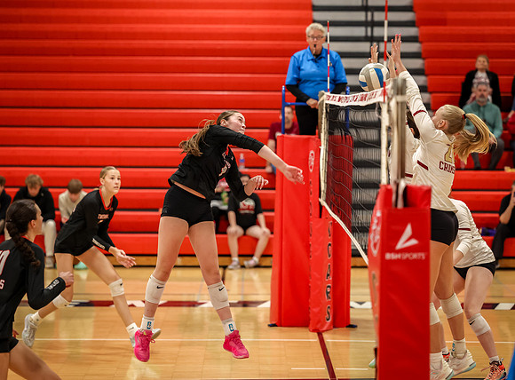 150 Centennial vs Maple Grove Varsity Volleyball
