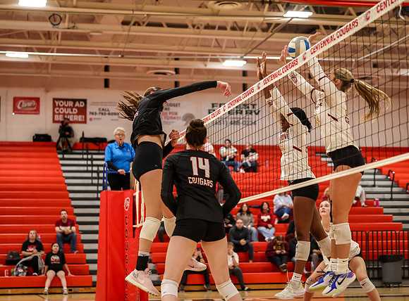 200 Centennial vs Maple Grove Varsity Volleyball