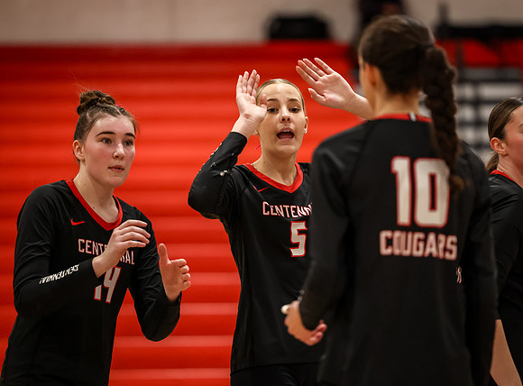 237 Centennial vs Maple Grove Varsity Volleyball
