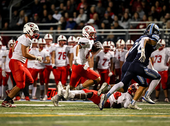 0108 Centennial vs Blaine Varsity Football