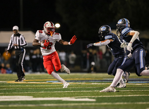0123 Centennial vs Blaine Varsity Football