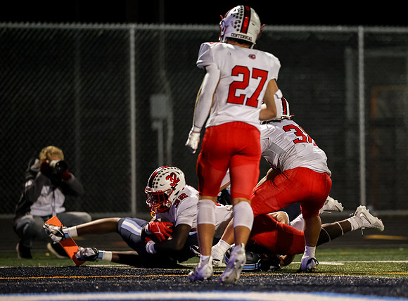 0134 Centennial vs Blaine Varsity Football