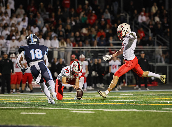 0148 Centennial vs Blaine Varsity Football