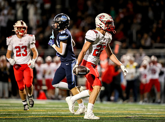 0215 Centennial vs Blaine Varsity Football