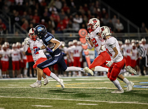 0222 Centennial vs Blaine Varsity Football