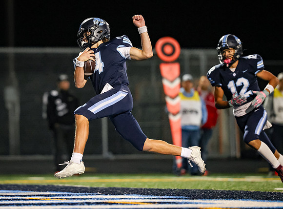 0231 Centennial vs Blaine Varsity Football
