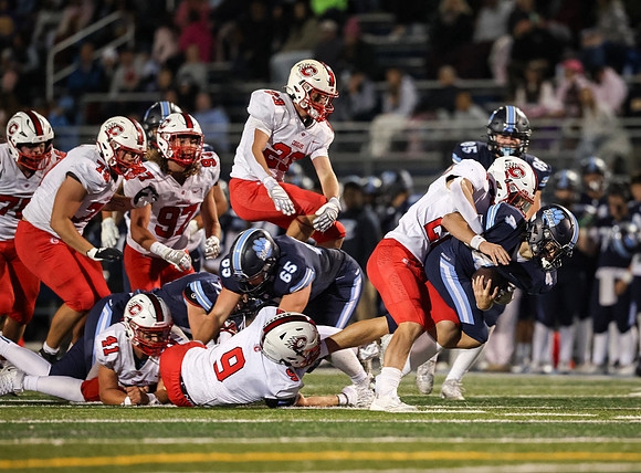 0245 Centennial vs Blaine Varsity Football