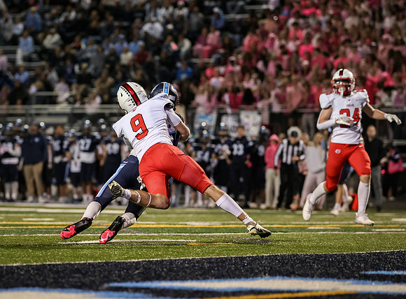 0250 Centennial vs Blaine Varsity Football