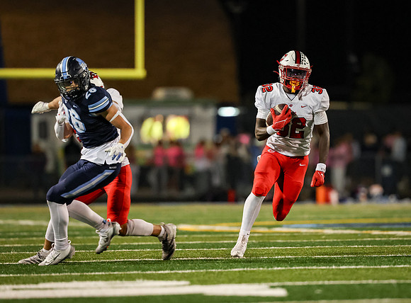 0285 Centennial vs Blaine Varsity Football