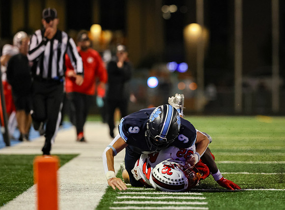 0305 Centennial vs Blaine Varsity Football